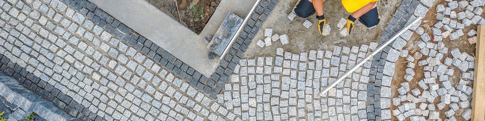 Natural Stone vs. Concrete: Key Differences for Landscape Paving